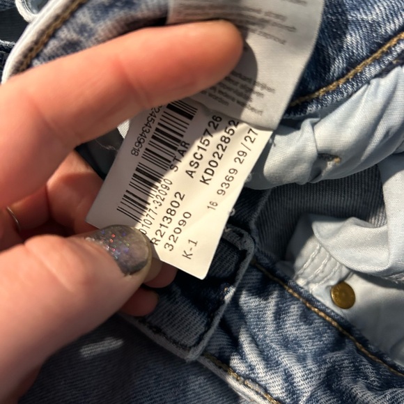 ⭐️Mavi Star high rise mom jeans sz29 - Picture 3 of 4